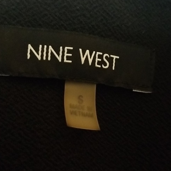 Jacket - Picture 4 of 4